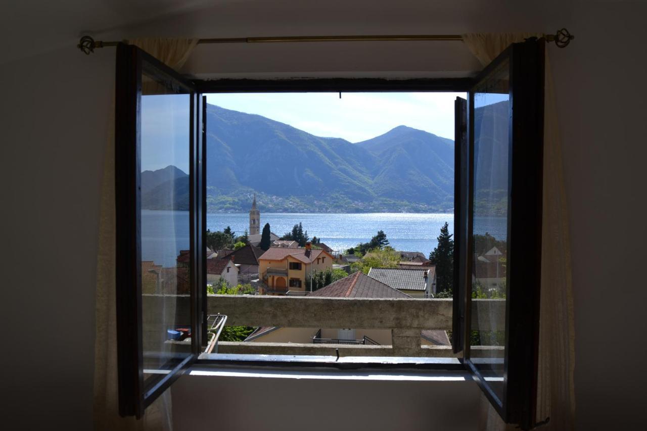 Apartments Dobrisa Kotor Eksteriør bilde