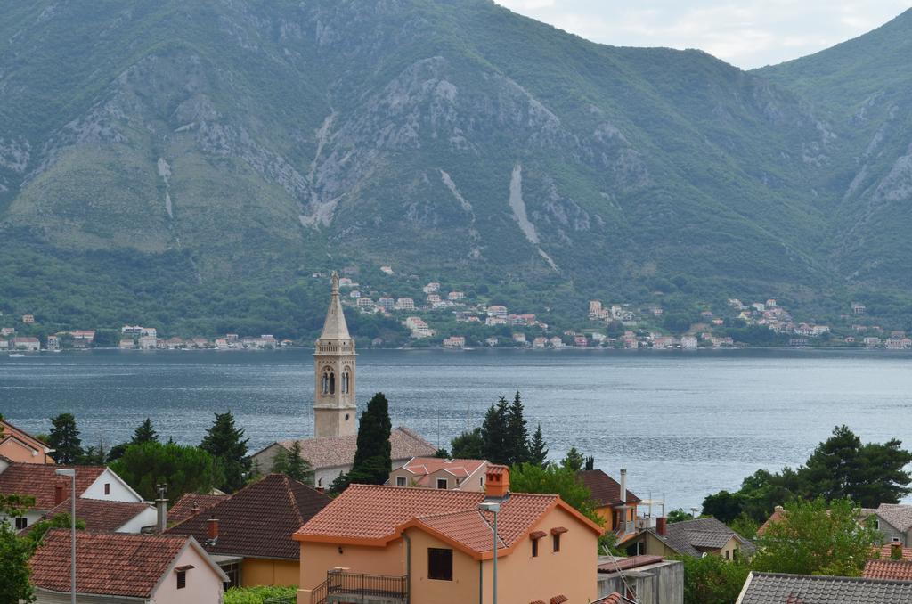 Apartments Dobrisa Kotor Rom bilde