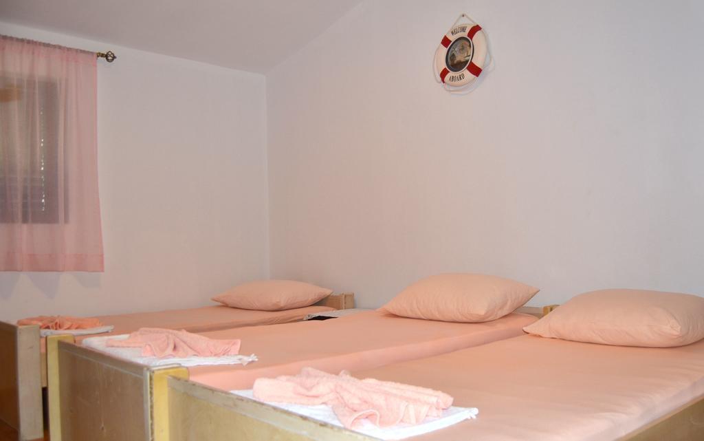 Apartments Dobrisa Kotor Eksteriør bilde